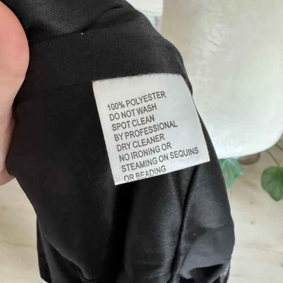 Ieena for Mac Duggal Black Ruched Jersey Gown - Picture 10 of 12